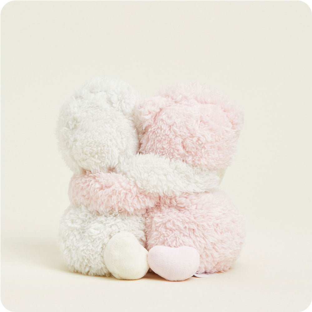 HUGS-LLA-1-Llama-Hugs-03-Crop-7