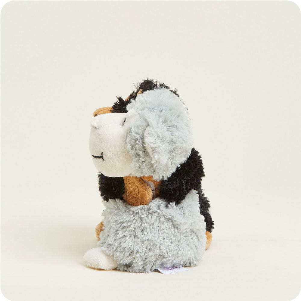 HUGS-MON-1-Monkey-Hugs-02-Crop-1